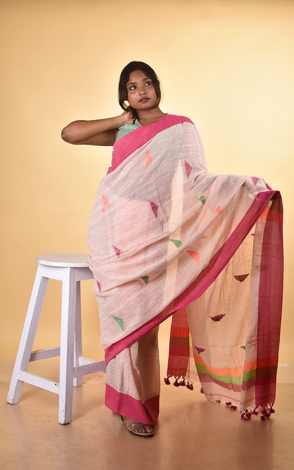 OCAU Women's Cotton Saree | Geometric Motifs | Biscuit and Pink