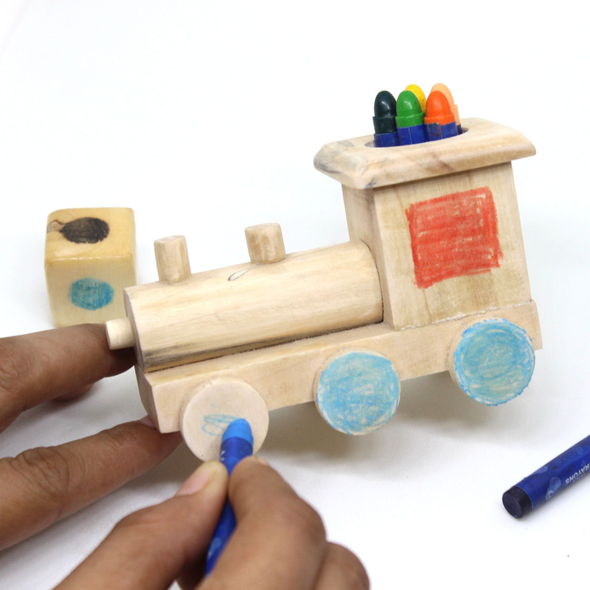 IVEI Crayon Train Holder And Activity Toy for Kids