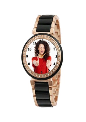 Customized Wrist Watch Black Metal for Girls and Women