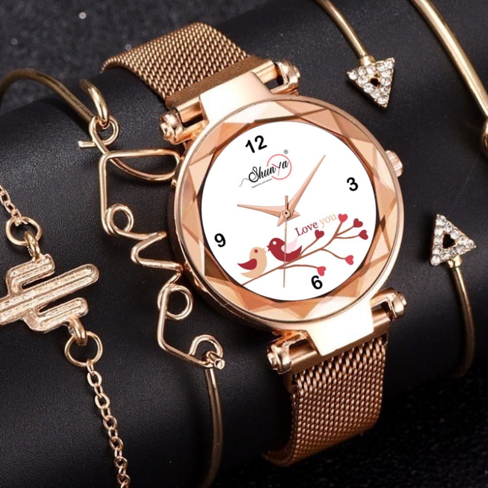 Bhakti Fashion Golden Mesh Magnetic Love Dial Analog Watch For Women & Girls