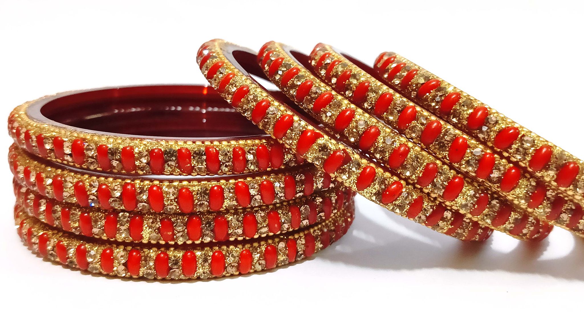 Anda glass red bangle