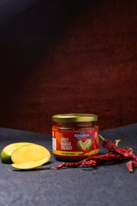 Biteorite Spicy Mango Delight Pickle, 350g