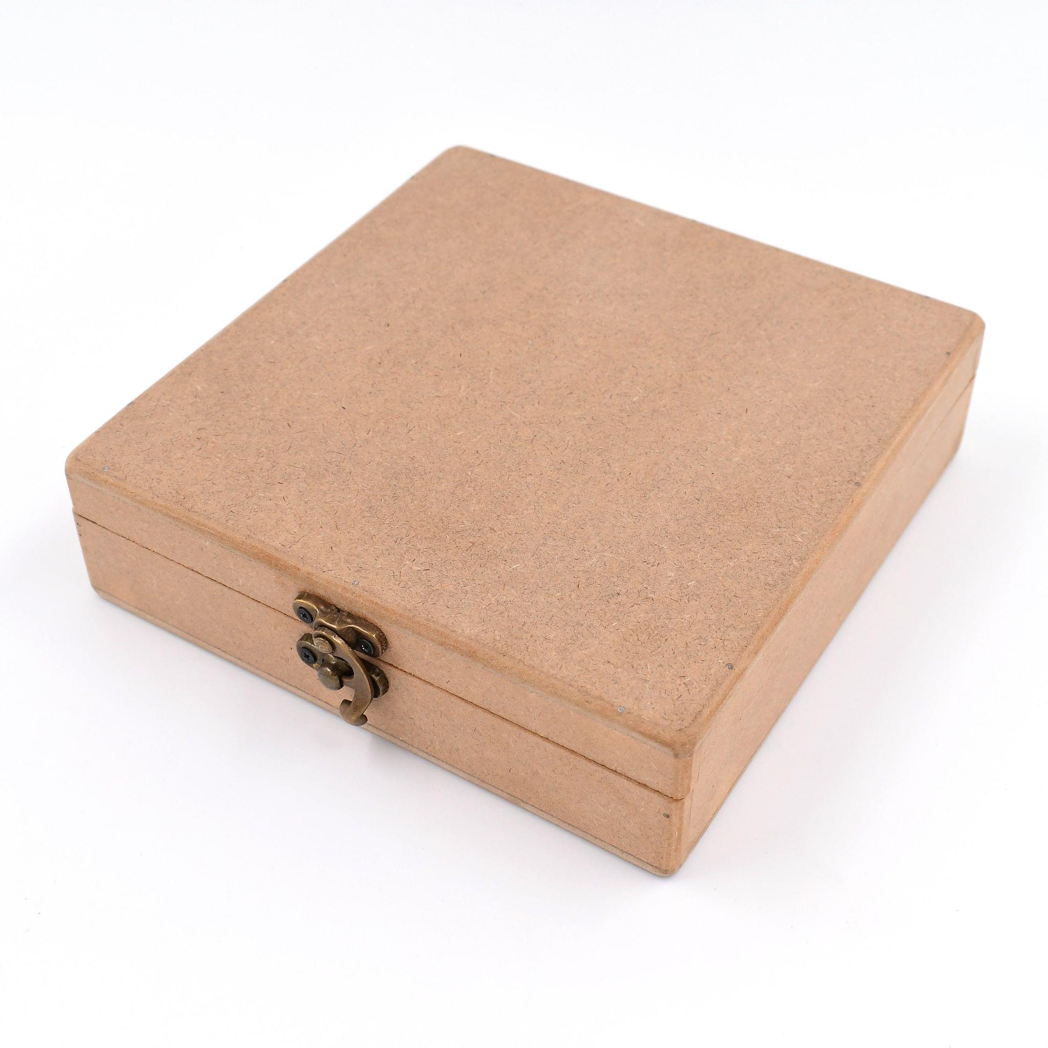 IVEI MDF Box - Square Wood Box DIY (7.5 in X 7.5 in X 2 in)