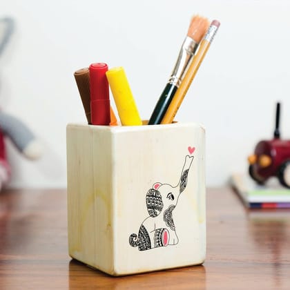 IVEI Wooden  Cream Elephant Doodle Pen Stand