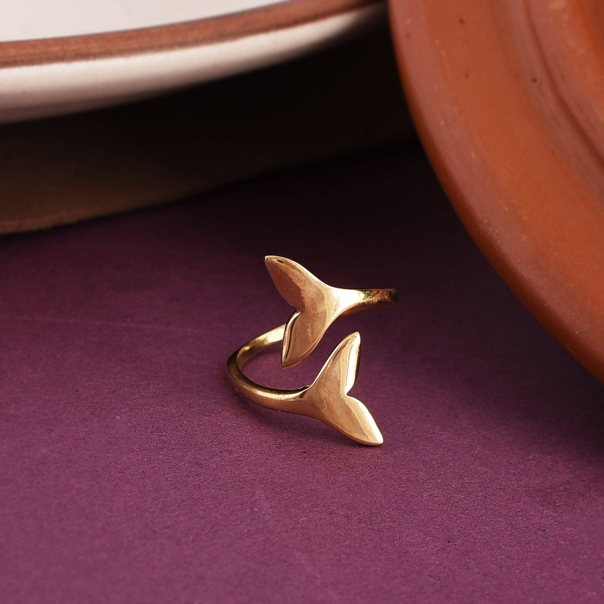 Whale Tail Adjustable Ring