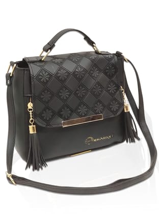 ARADHNA Black Sling Bag Women Trendy Stylish Sling Bags Black - Price in  India | Flipkart.com