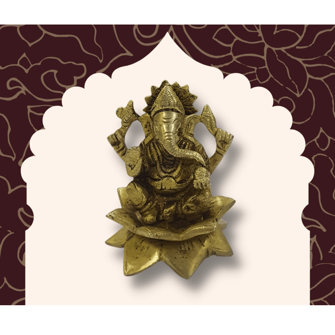 SHINI LIFESTYLE Ganesh ji, Ganpati murti, Ashtvinayak idol, Brass Ganpati Bappa Decorative Showpiece - 9 cm (Brass, Gold)