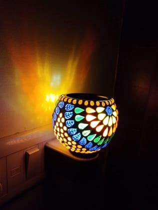Kapoor Dani/Aroma Oil Burner/Champor Burner/Incense Holder for God Pooja Healthy Living/Home Fragrance with Night Lamp (Glass, Round, Dn 44)