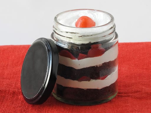 Assorted Jar Cakes- MyFlowerTree