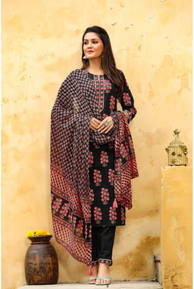 Vastranikhar kurta palazzo set