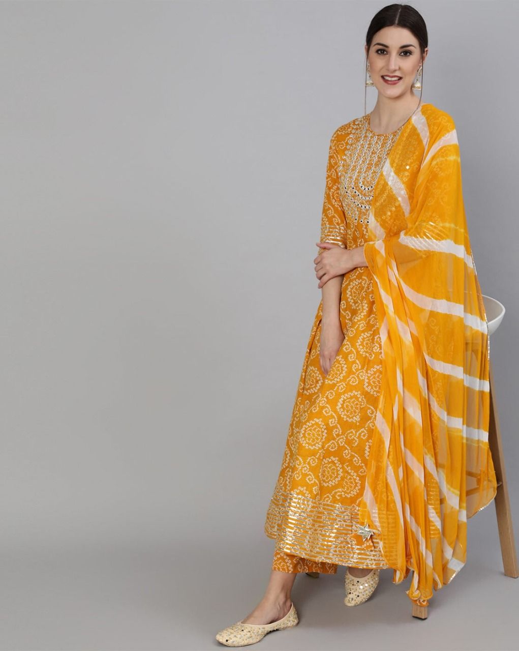 Women's Viscose Rayon Regular Kurta, Pant and Dupatta Set (Yellow,L)