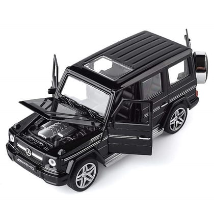 KTRS ENTERPRISE 1:32 Die-Cast Metal MERC-Benz AMG G65 4 Wheel Drive Metal Car Pull Back with 4 Openable Doors & Light, Music Best Toy Gift for Kids