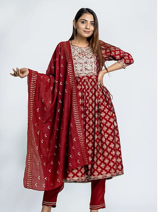 Red Bandhani Print Embroidered Nyra Muslin Suit