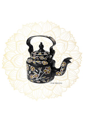 Decorative Kettle: Sohrai Kohvar Art