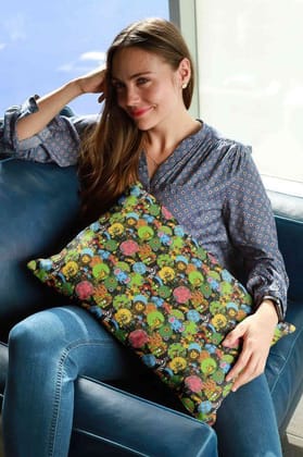 Retro Jungle Party Pillow Cover