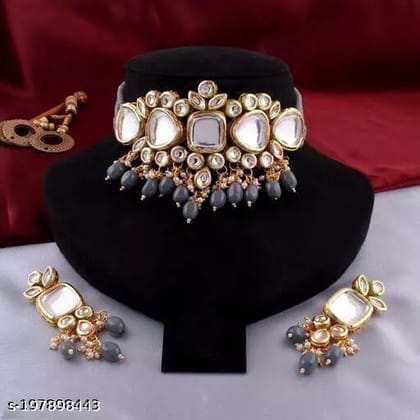 Kundan Heavy Choker Necklace Set For Women