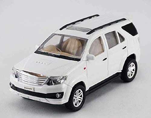 CENTY Toys Fortune White Looks Like The Real SUV-Pull Back Action and Safe to use Plastic for Kids from 3 to 12 Years Age