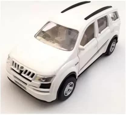 Cube Play Mahindr XUV 500 Pull Back | Opening Doors | Miniature Scaled Models || Dinky Cars | White