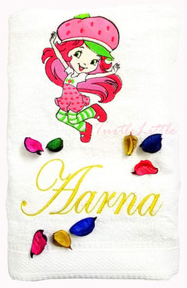 TurtleLittle, Cotton, Strawberry Shortcake's Berry Bitty Personalised Kids Bath Towel, 500 GSM (Set of 1, White)