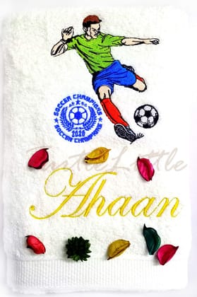 TurtleLittle, 100% Cotton, Soccer/Football Player Personalised Adult Bath Towel, 600 GSM (Set of 1, White)