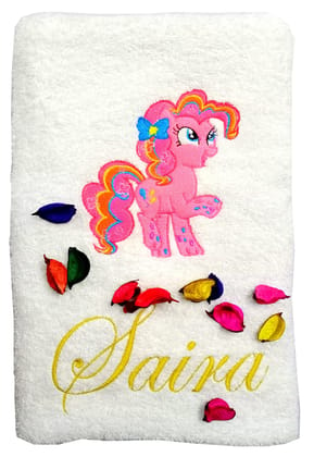 TurtleLittle, Cotton, Pinkie Pie Unicorn Pony Personalised Kids Bath Towel, 500 GSM (Set of 1, White)