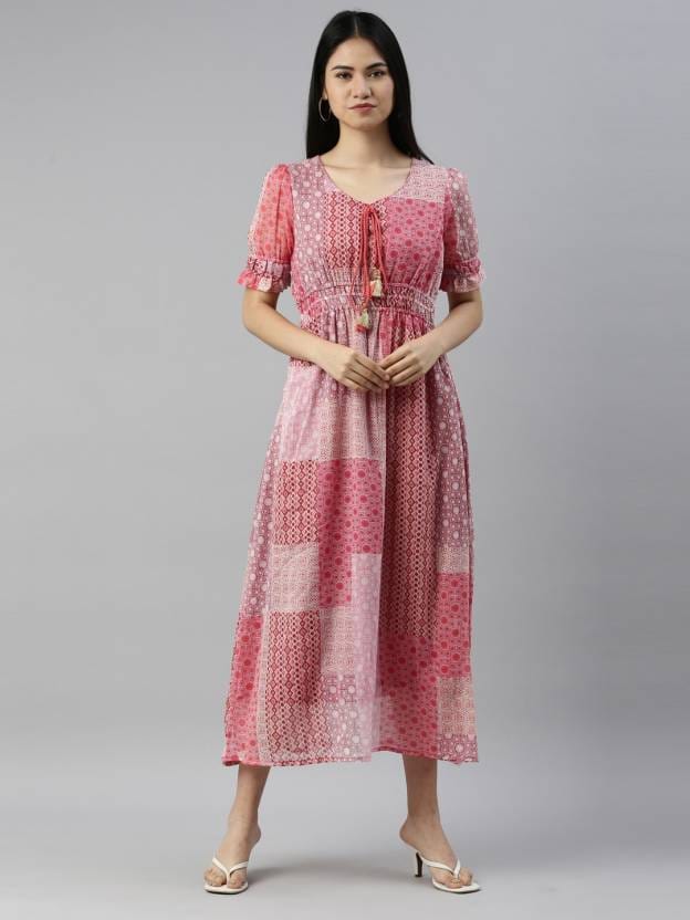 Women Floral Print Pure Cotton A-line Kurta  (Pink)