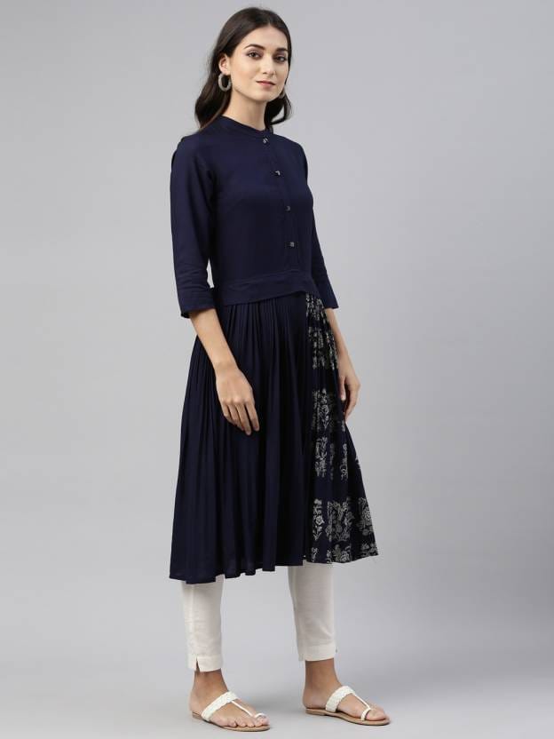 Women Floral Print Viscose Rayon Flared Kurta  (Dark Blue)