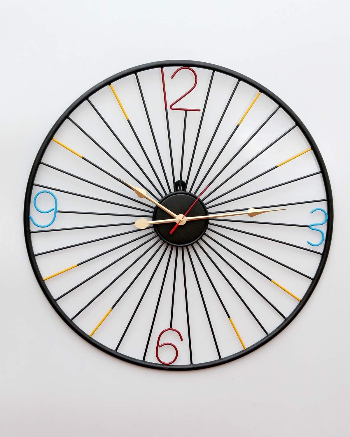 LIGHT ANGLE Metal Wall Decor and Hanging Clock (Black _60 x 60 cm)