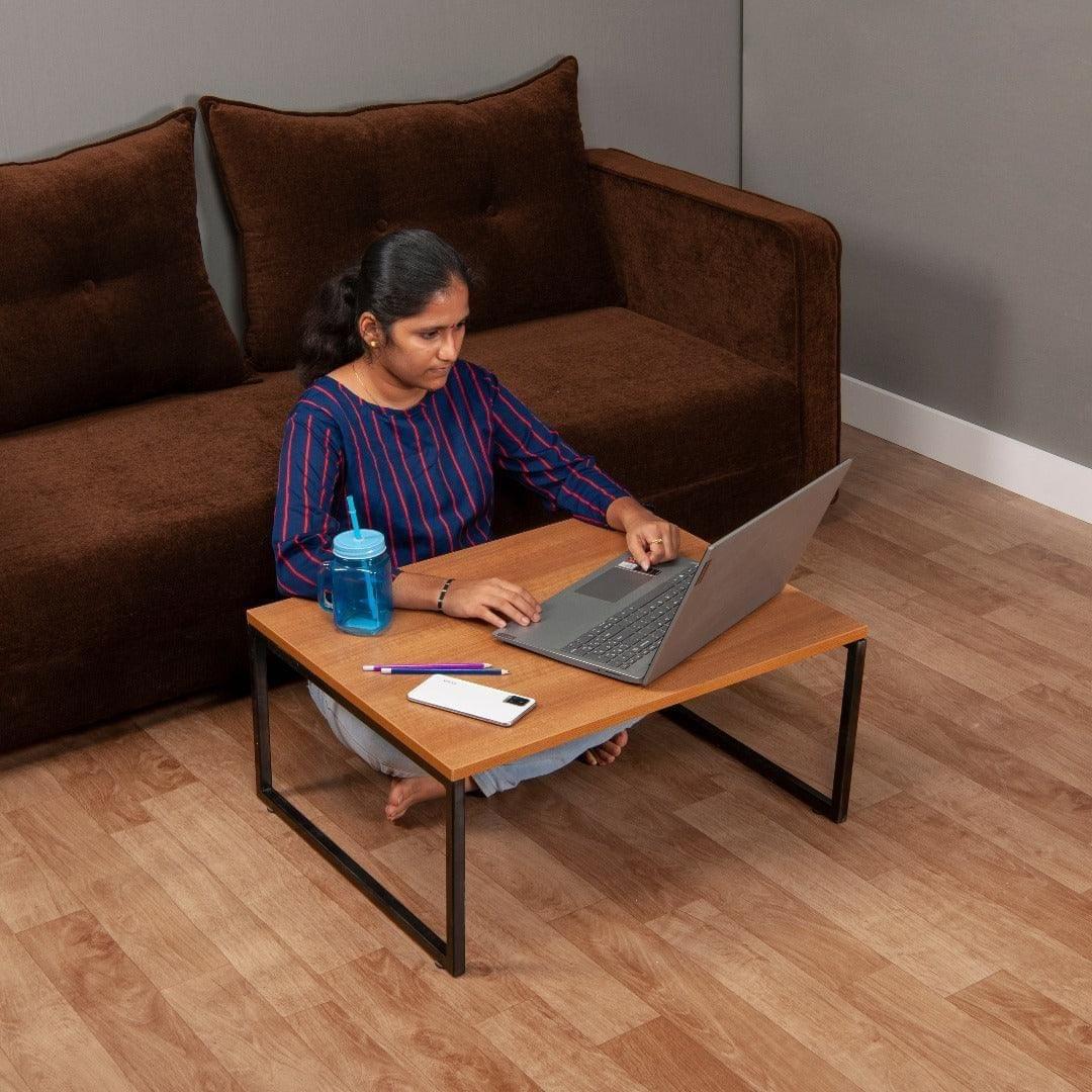 Floor seating desk