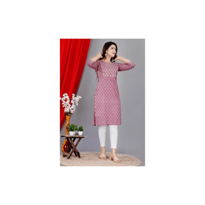 Women Printed Cotton Blend Straight Kurta