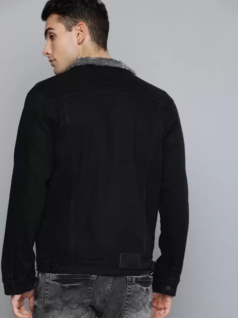 Levi's black/dark grey denim jacket borg interior.... - Depop