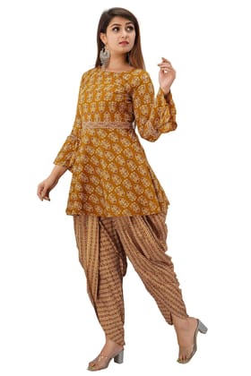 JAIPURETHNICWEAVES Women's Cotton Cambric Floral Printed A-Line Kurta & Dhoti Set