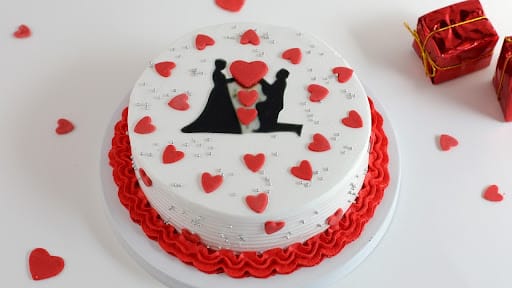 Buy/send Gemmy Choco vanilla Cake order online in Eluru | CakeWay.in