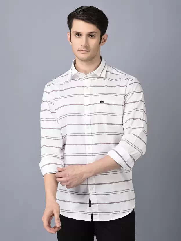 Men Regular Fit Striped Spread Collar Casual Shirt (White)