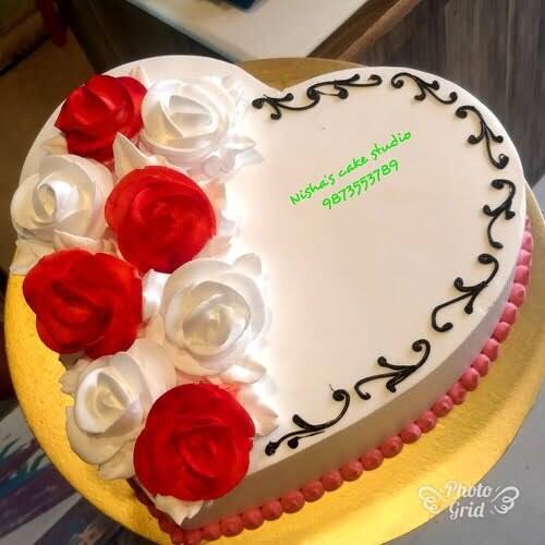 Send Chocolate Flora Cake to Guwahati online with Petalscart