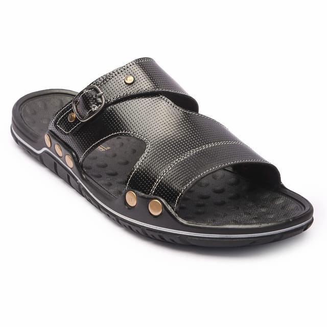 Man discount sandals 2020