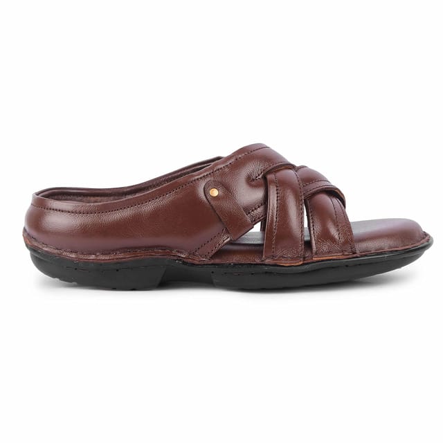 Peshawari Chappal Men Sandal Black Genuine Leather | Mens sandals, Men  shoes size, Black sandals