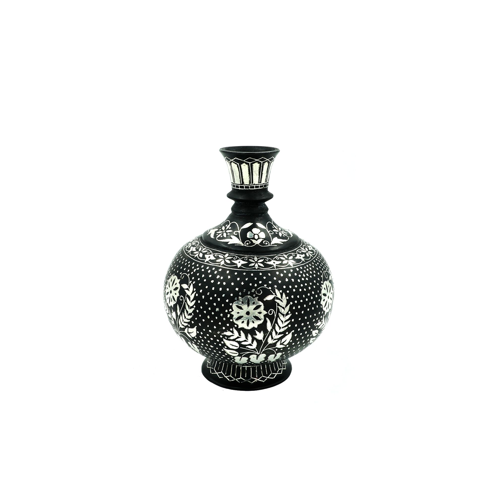 Bidri Ware Shahnay Vase Sheet Star  (1TMTDCOKA09777)