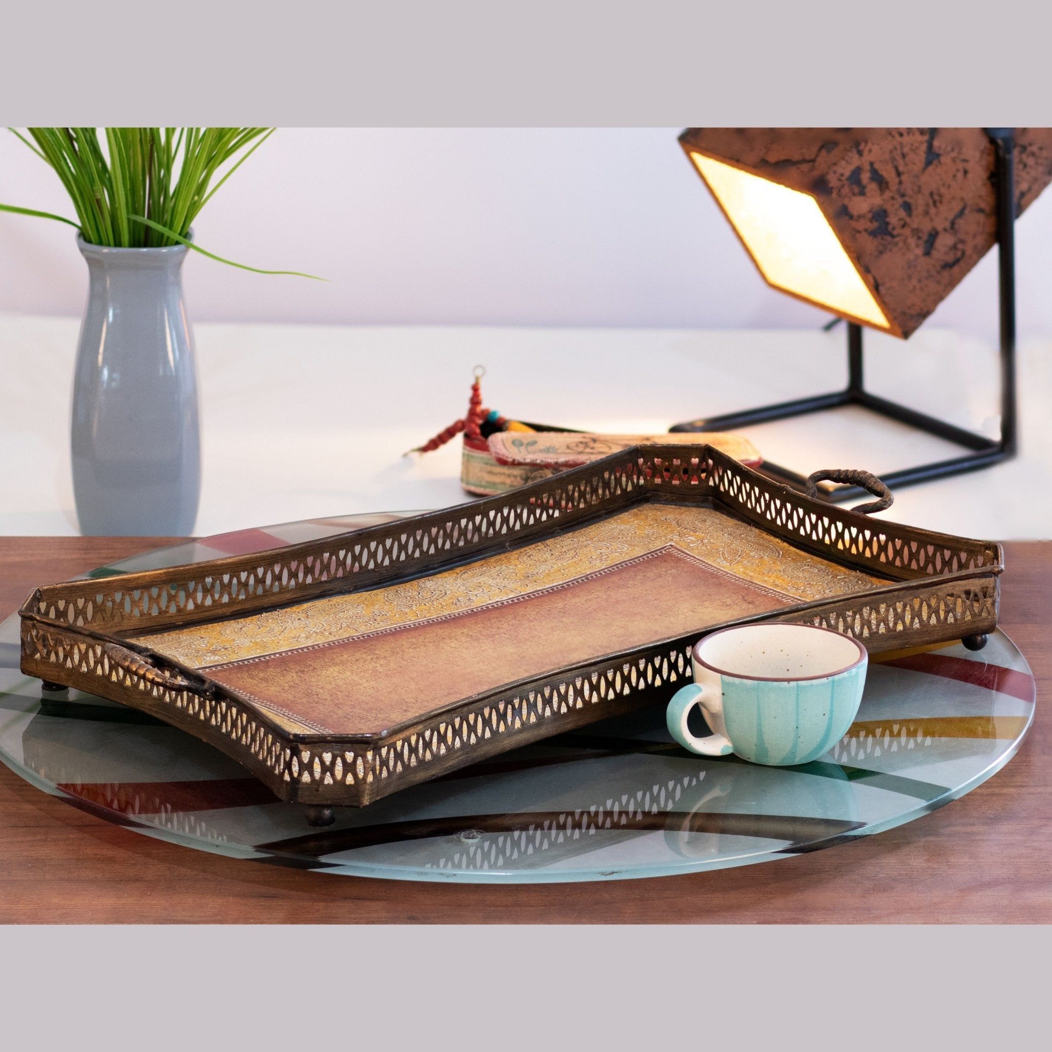 Decorative metal clearance tray