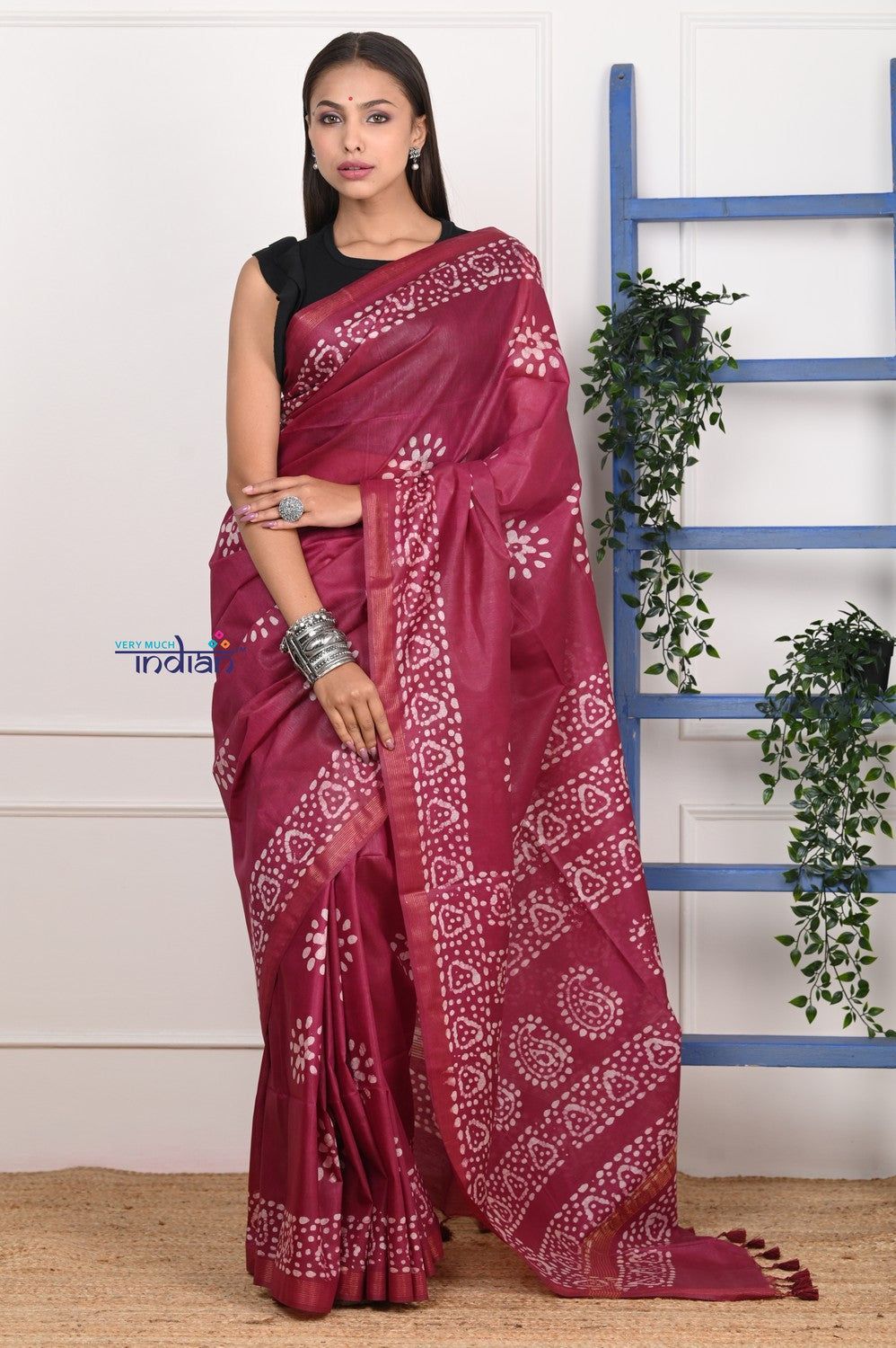 EXCLUSIVE! Handmade Tie and Dye Cotton Maroon Saree By Women Weavers