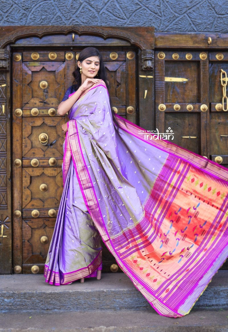 Traditional Pure Silk Handloom Paithani ~ Dual Tone Lavender With Purplish Pink Border