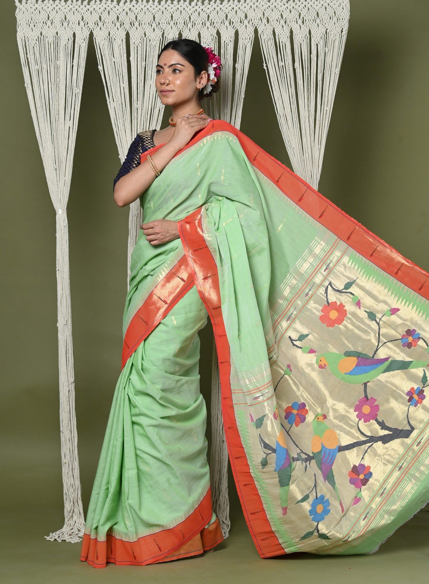 EXCLUSIVE! Handloom Pure Cotton Muniya Border Paithani With Zari Parrot pallu