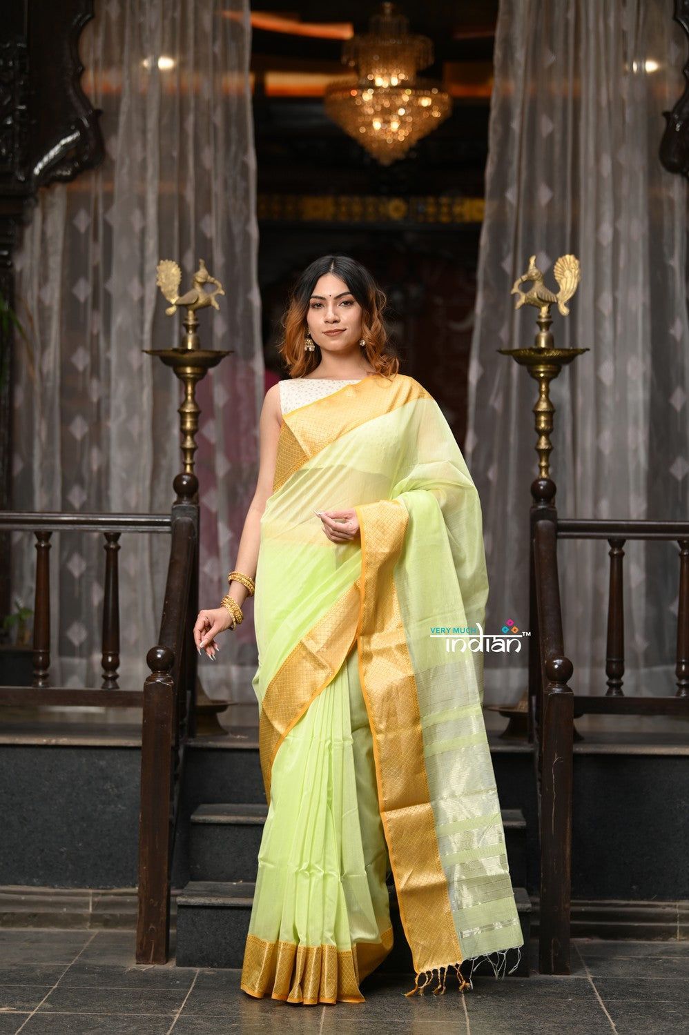 VMI Exclusive Designer! Handloom Cotton Silk Saree With Broad Golden Border~ Lush Green