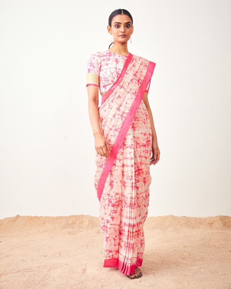 Makkhi Check Batique Print Saree