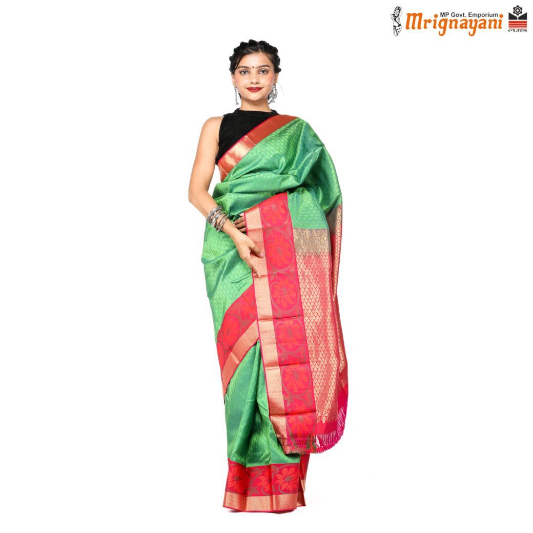 HANDLOOM KANCHIPURAM SILK SAREE WITH BLOUSE (SKU - 3N0106080422, SAREE-1102)