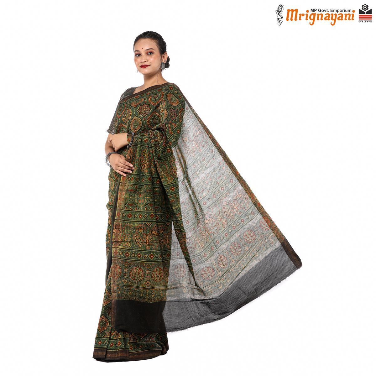 HANDLOOM CHANDERI SILK SAREE WITH BLOUSE (SKU - 3I0101220422, SAREE-1055)