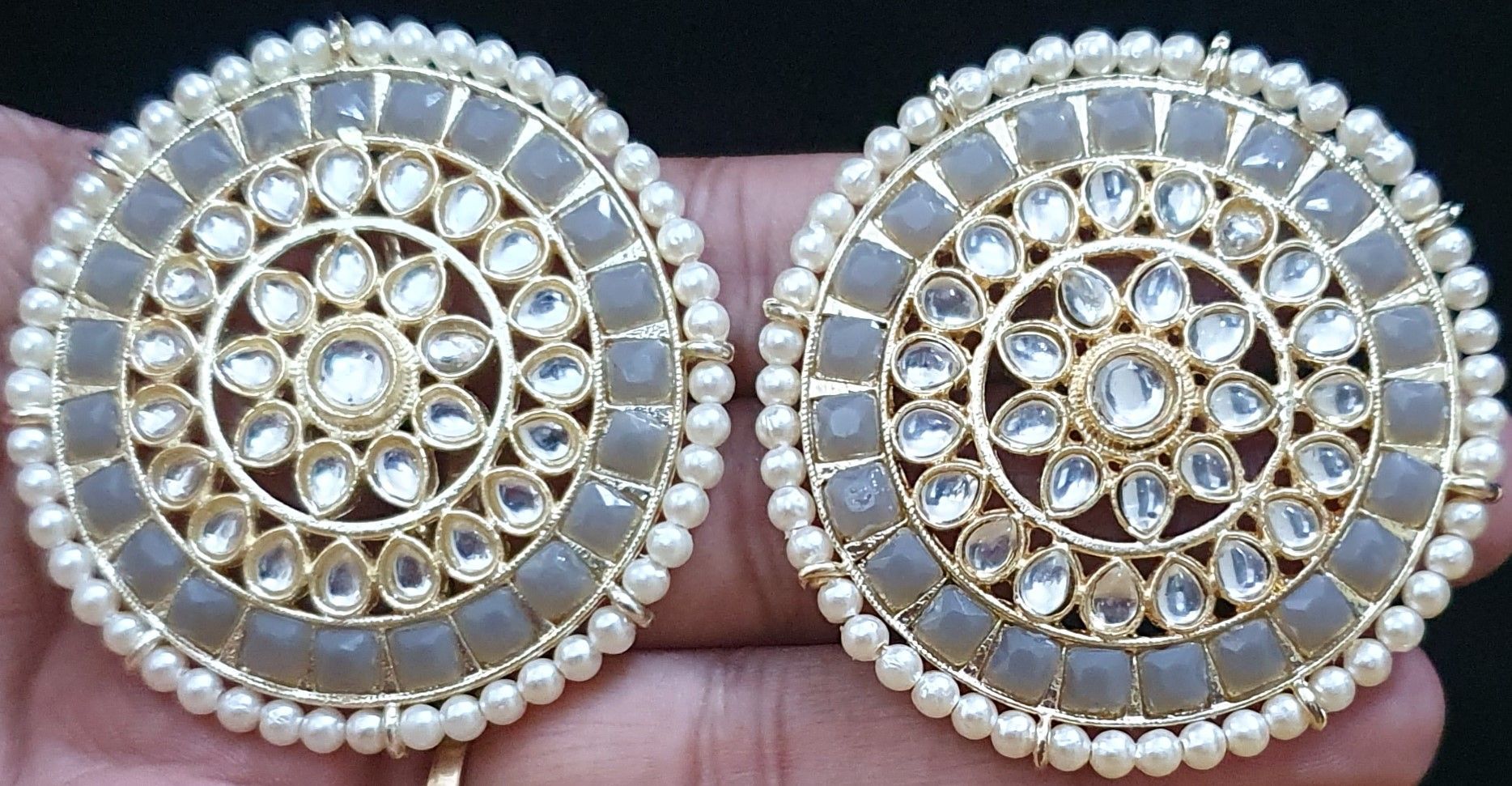 Kundan Beautiful Big partywear Studs Earrings