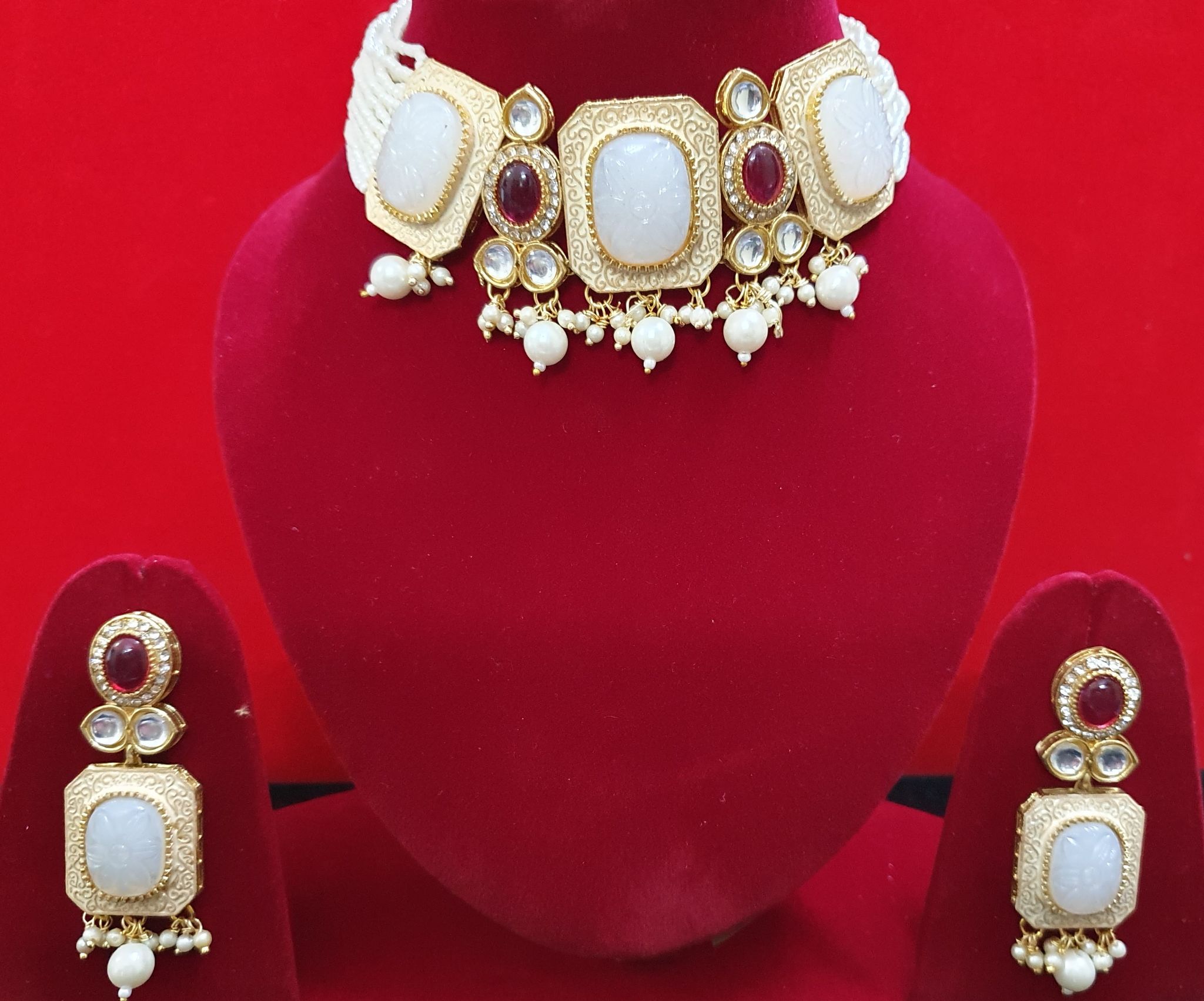 Kundan Beautiful Designer Necklace