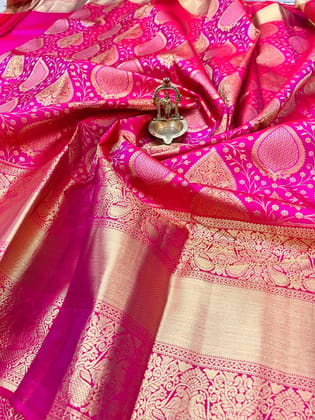 Pink Color Long Border Pure Kanjivaram Handloom Silk Saree Has Full Zari Woven Grand Thilagam Design