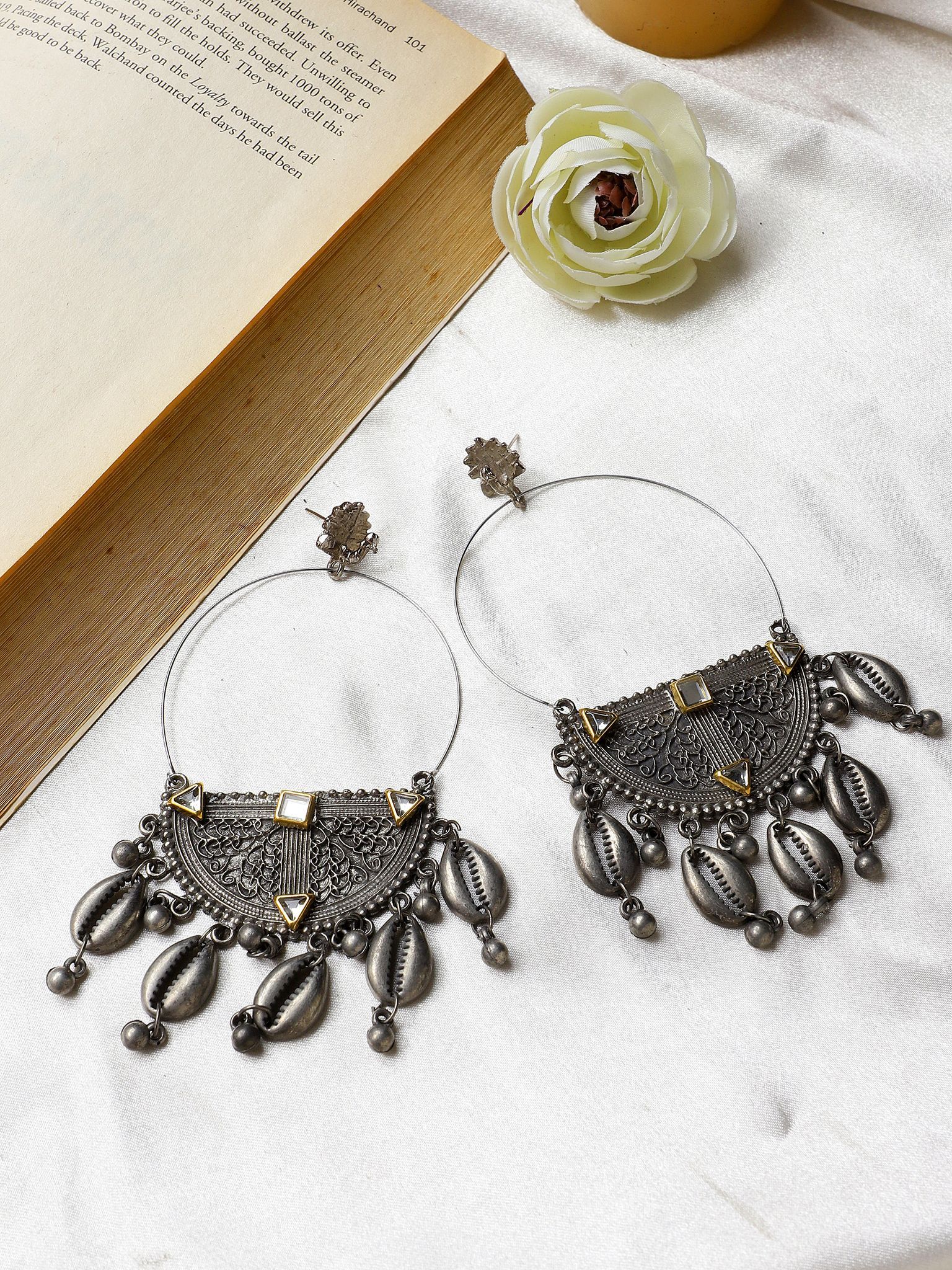 Oxidized Silver Color shell Kundan Earrings